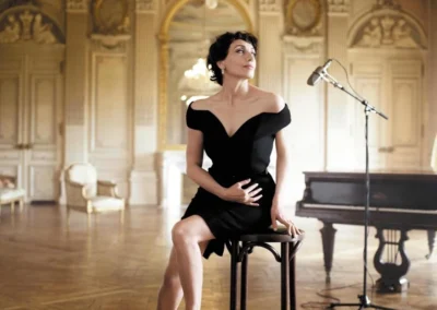 Luz Casal, Περιοδεία
