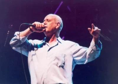 Δημήτρης Μητροπάνος, Περιοδεία
